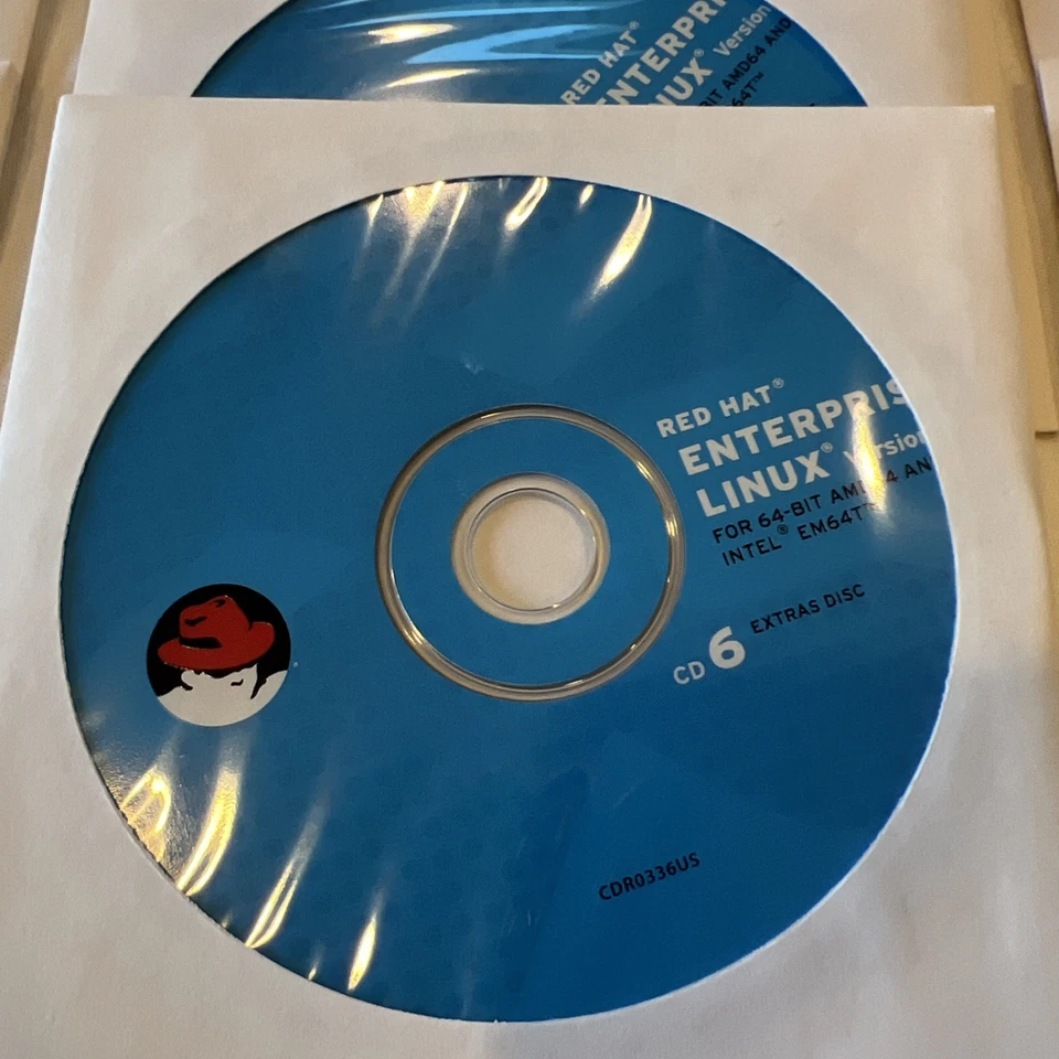 red hat enterprise linux ES version 4 - Image 3 of 4