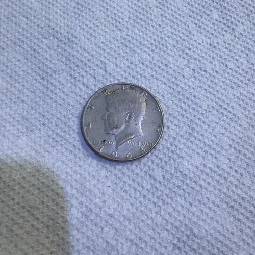 New Listing1964 Kennedy Half Dollar  – 90% Silver !!