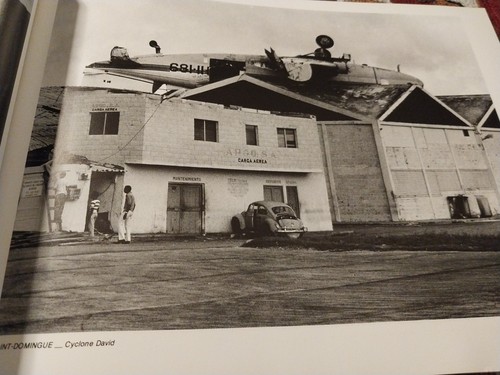 GAMMA PHOTOGRAPHY AGENCY 1979 PHOTOGRAPHY RETROSPECTIVE/EDITIONS CLETRAT 1981 - Picture 9 of 24