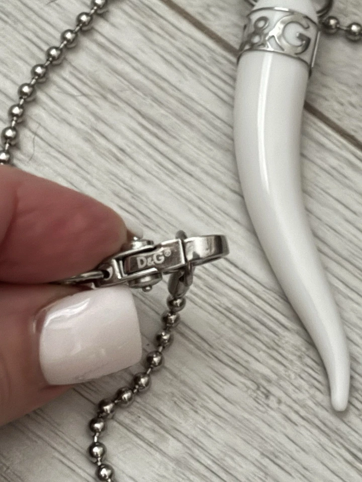Dolce & Gabbana D&G 2.5” White Horn Pendant with 22” Stainless Steel Ball Chain - Image 2 of 4