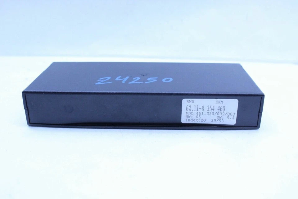 1994 BMW 840ci E31 Body Control Module BCM 62118354460 OEM Used - Image 2 of 4