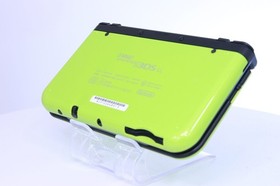 New Nintendo 3DS LL XL Lime Black W/Box [Rank : B]Region-locked