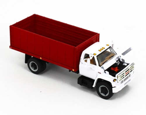 NEW 2021 1:64 DCP *WHITE & RED* GMC 6500 GRAIN TRUCK NIB - Picture 4 of 5