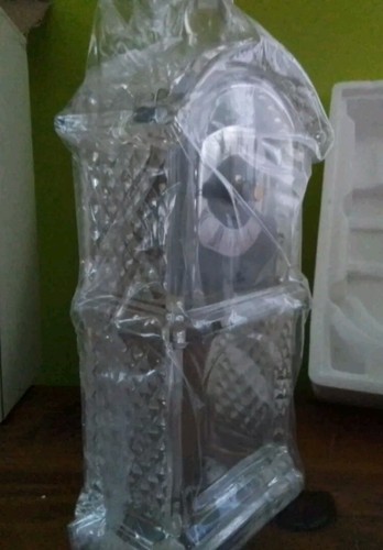 Castle Reine 24 Percent Lead Tall Crystal Clock With Box - Picture 5 of 8