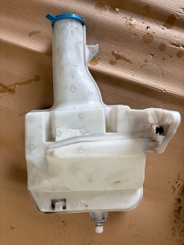 2019 MERCEDES SPRINTER W907 WINDSCREEN WASHER BOTTLE - Picture 3 of 3