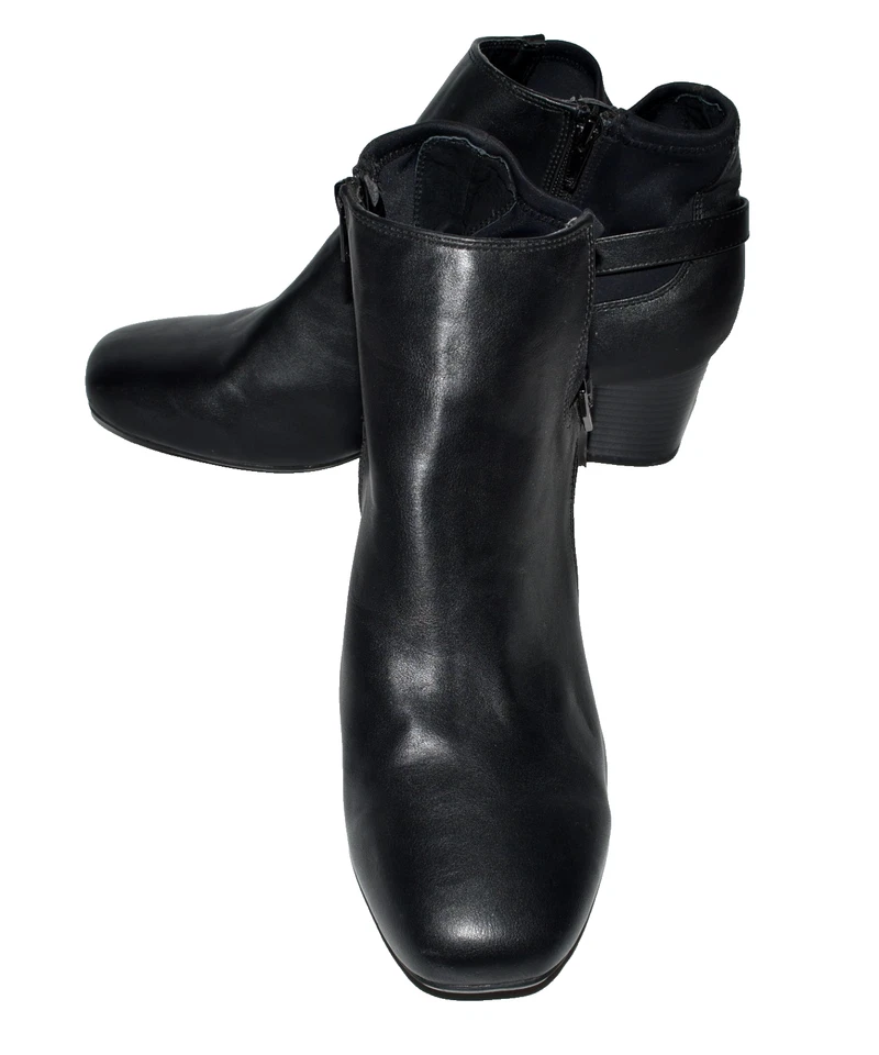 Botas al tobillo East 5th negras de imitación de cuero espuma viscoelástica con cremallera lateral para mujer talla 11 anchas Foto 3 de 4