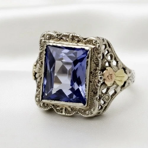 VINTAGE Art Deco White Gold Sapphire Filigree Ring Estate Jewelry