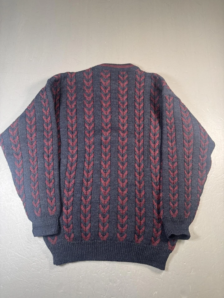 Suéter informal vintage Jaggar para hombre gris medio tejido cuello redondo hecho en Italia años 90 Foto 3 de 4