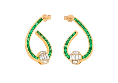 Art Deco inspirierte 18K Gold Diamant Ohrhänger mit Edelsteinen