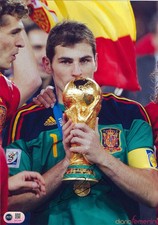 IKER CASILLAS SIGNED SPAIN 2010 WORLD CUP WINNERS 12X8 PHOTO (ACG CERT AG17166)