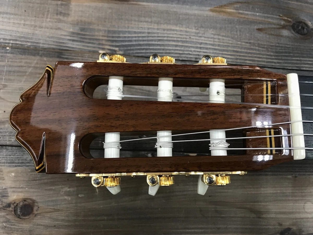 Yamaha GC-31