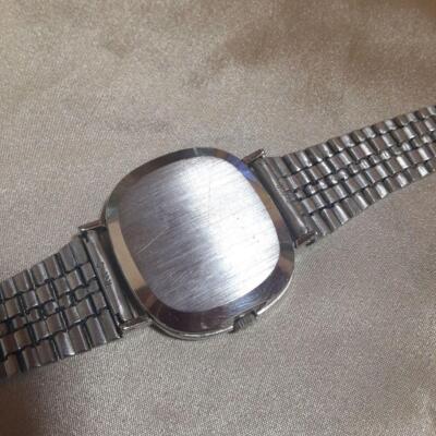 時計 Omega DeVille Square Silver Mens Omega De Ville Vintage Silver Square Automatic Mens Watch