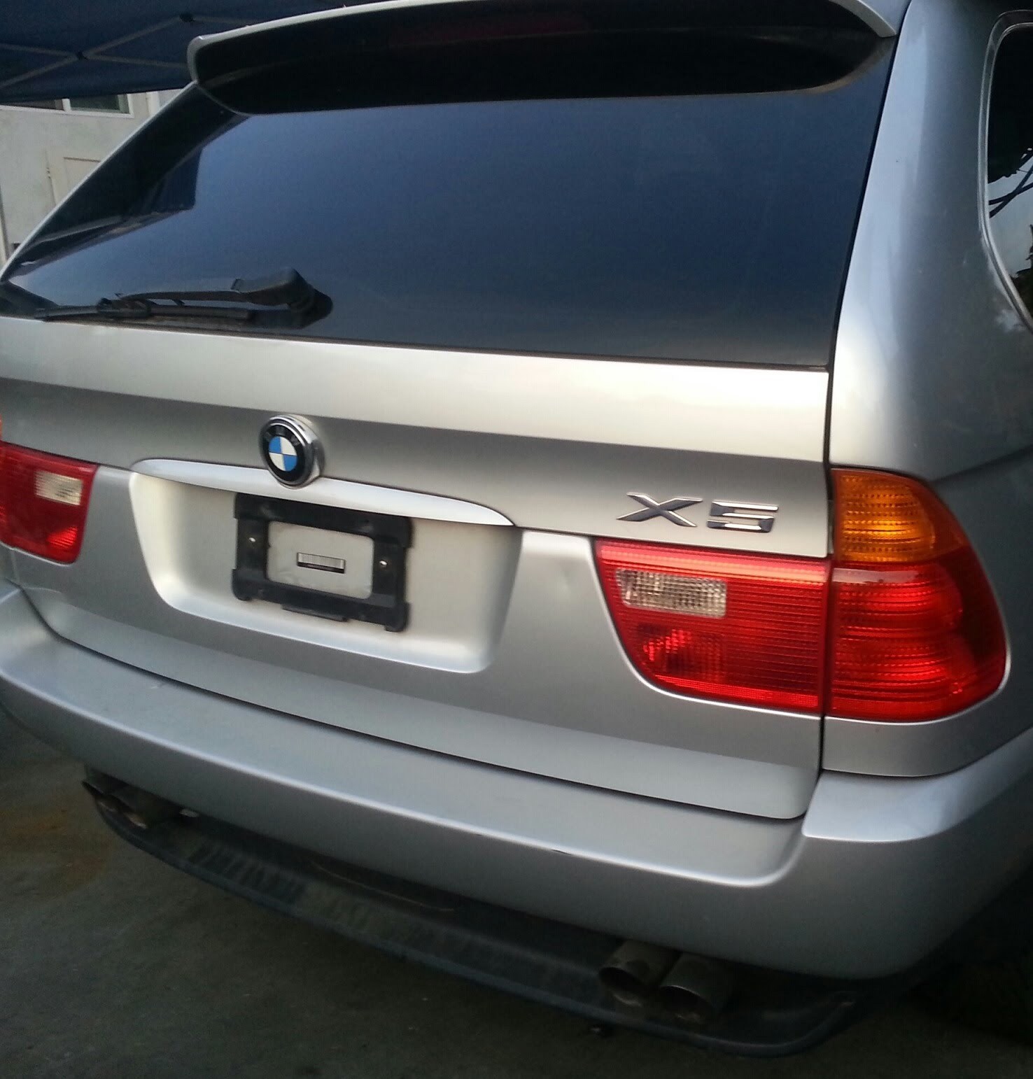 BMW Genuine E53 X5 Titanium Trunk Lid Grip 51137170674 for sale 