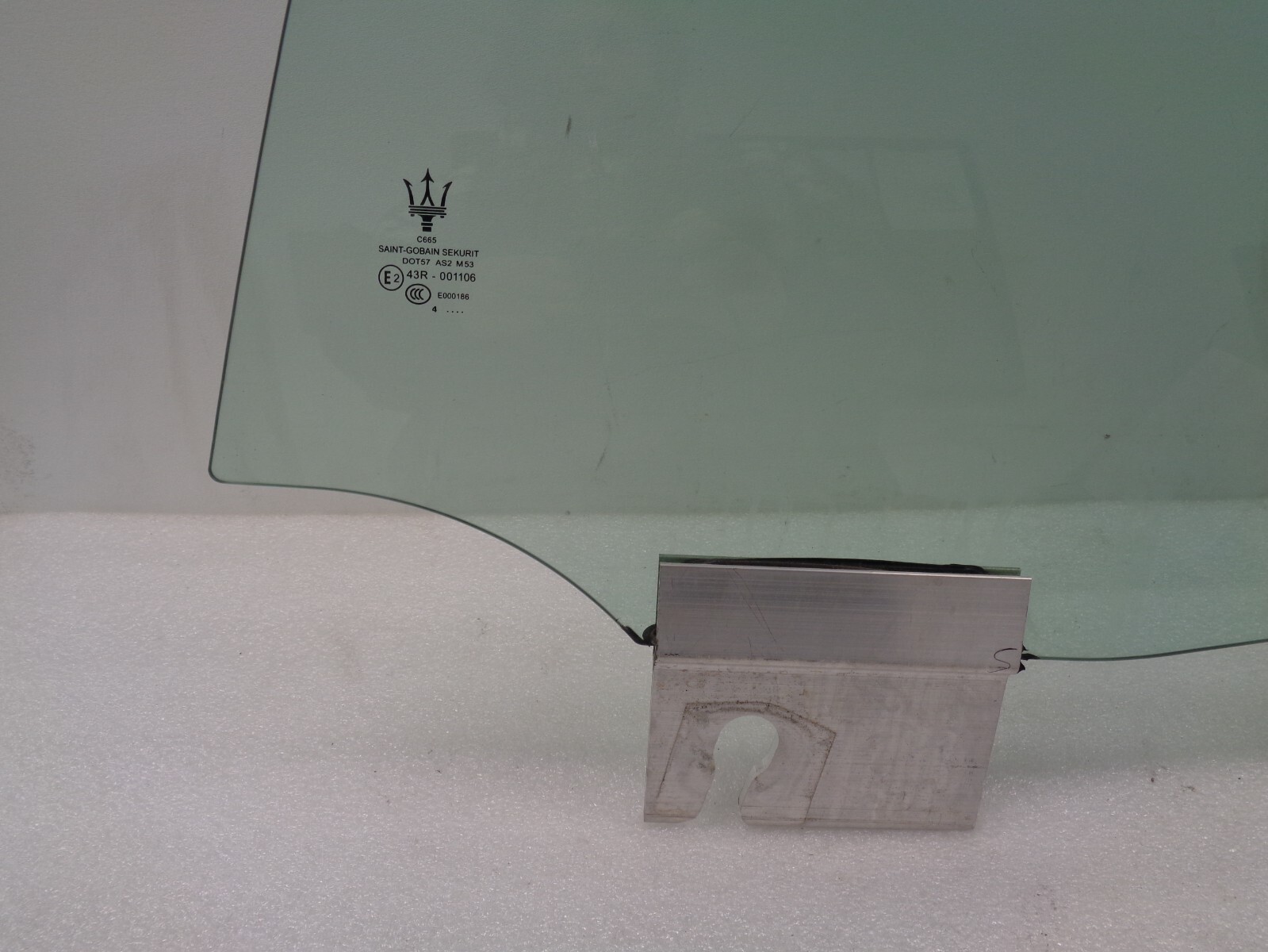 2014-2022 Maserati Ghibli M157 Rear Left Driver Door Window Glass OEM AK240228