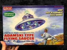 ADAMSKI TYPE FLYING SAUCER SCOUT SHIP FROM VENUS  MODEL KIT MARMIT VINTAGE UFO