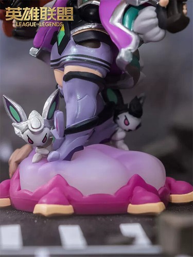 League of Legends Miss Fortune Limited Game PVC Figure Collection New In Stock - Picture 10 of 13