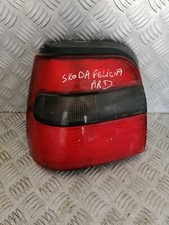 Feu arrière Skoda FELICIA