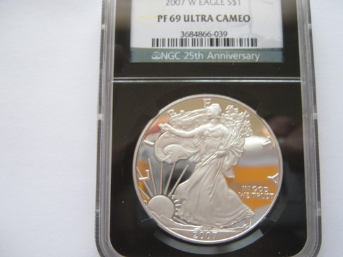 2007-W , American Eagle , NGC , PF 69 , Ultra Cameo ( Black Retro Label) - Picture 5 of 8