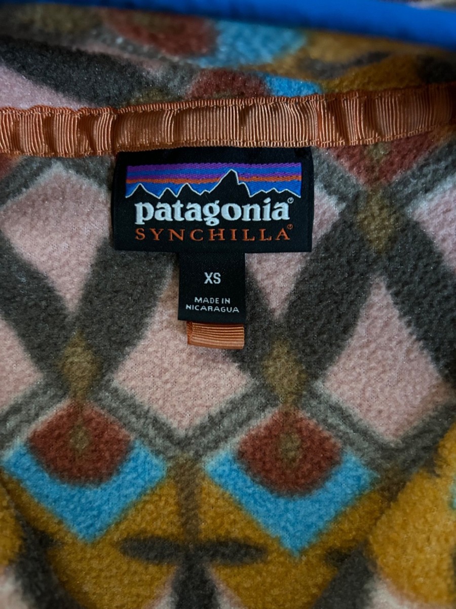 Patagonia Womens Size XS Synchilla Snap-T Fleece Companions Big Anthos Pink View 3