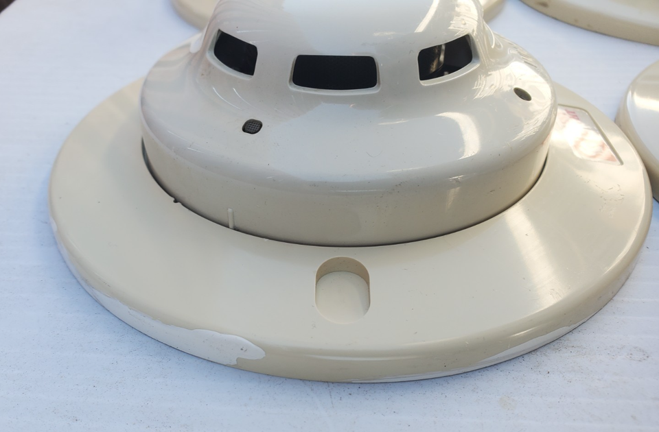 Base De Détecteur De Fumée Silent Knight SD505-6AB - D'occasion, état Fonctionnel