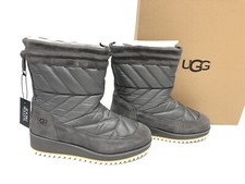 ugg beck waterproof quilted boot
