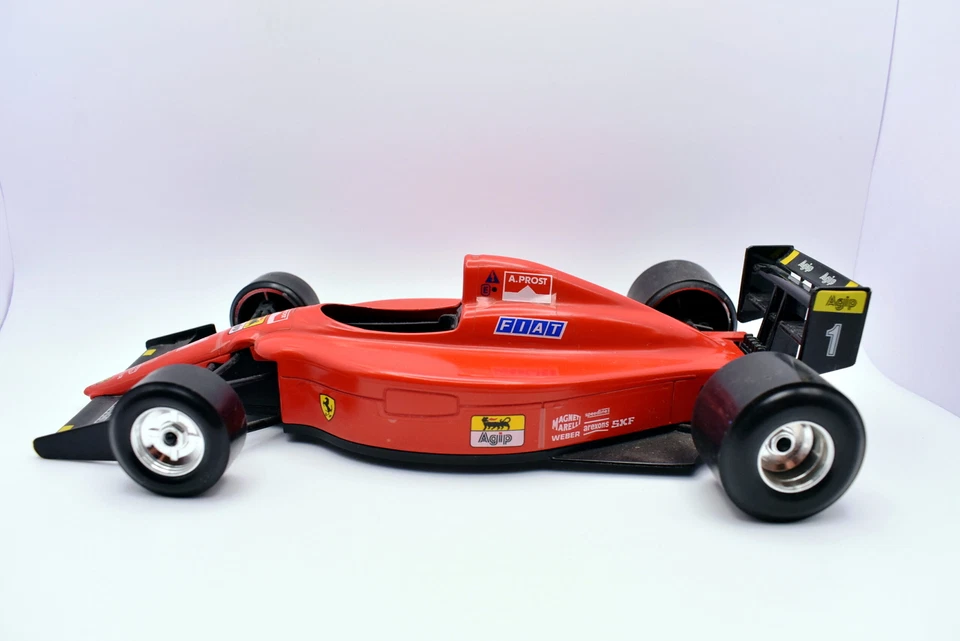 Modellini auto FORMULA 1 scala 1:24 Ferrari 641/2 Burago modellismo collezione - Immagine 2 di 3