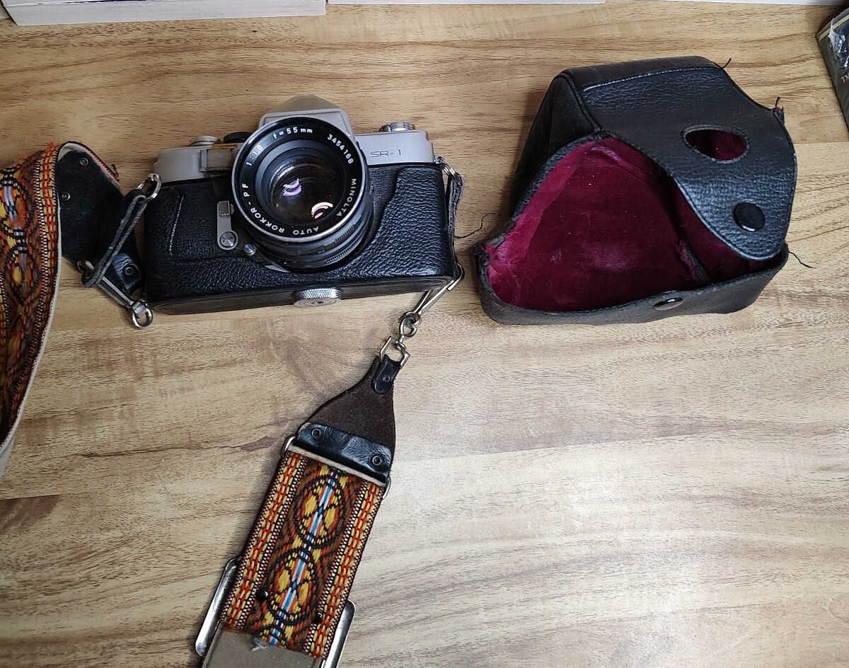 MINOLTA SR-1 SLR WITH 55MM 1:1.8 LENS CASE and STRAP | eBay MINOLTA SR-1 SLR WITH 55MM 1:1.8 LENS CASE and STRAP | eBay