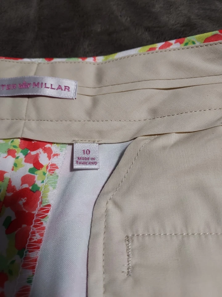 Pantalones Cortos de Golf Peter Millar Mujer Bermudas Florales - Talla 10 Rojo Verde Blanco Usados en Excelente Condición Foto 2 de 4