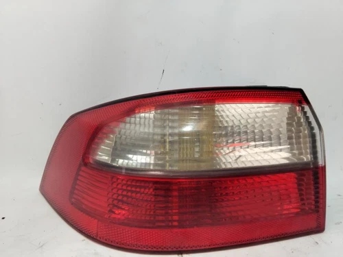 8200002473 Piloto Trasero Izquierdo para RENAULT LAGUNA II (BG0) 2001 1734845 - Imagen 4 de 10