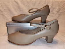 Danshuz Womens 8M Carmon Tan Dance Shoe w/ Tap 3349 NIB