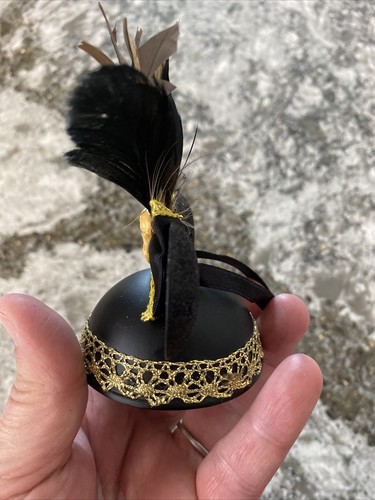 Disney Parks MINNIE MOUSE GOLD FEATHER Ear Hat Ornament, LE #1654 Of 6500 RARE! - Picture 4 of 6