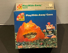 NOS-PENN-PLAX HAMSTERS, REPLILES GERBILS-CAVE - FREE SHIPPING