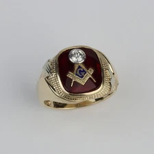 Vintage 10k Yellow Gold, Diamond Men's Freemason Masonic Ring Size 9.75