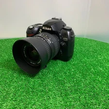 Nikon D70 digital SLR camera