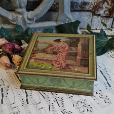 ANCIENNE BOITE EN TOLE PUBLICITAIRE BISCUITS PERNOT