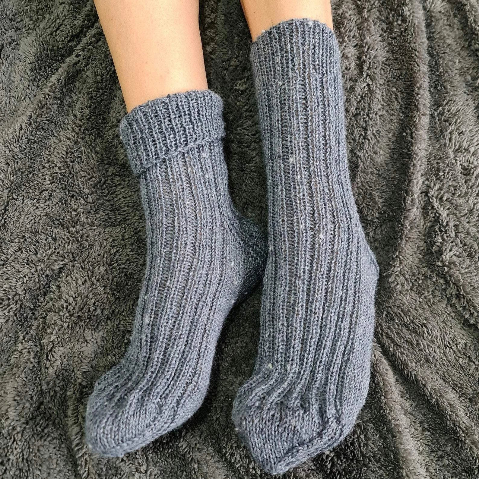 Gray Wool Blend Ribbed Socks