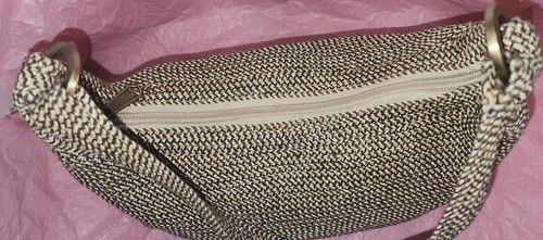 Orvis Boho Bohemian Woven Hand Shoulder Bag Brass Hardware Feet EXCELLENT Cond - Picture 3 of 10
