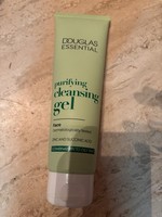 Douglas Essential Purifying Cleansing Gel 150 Ml
