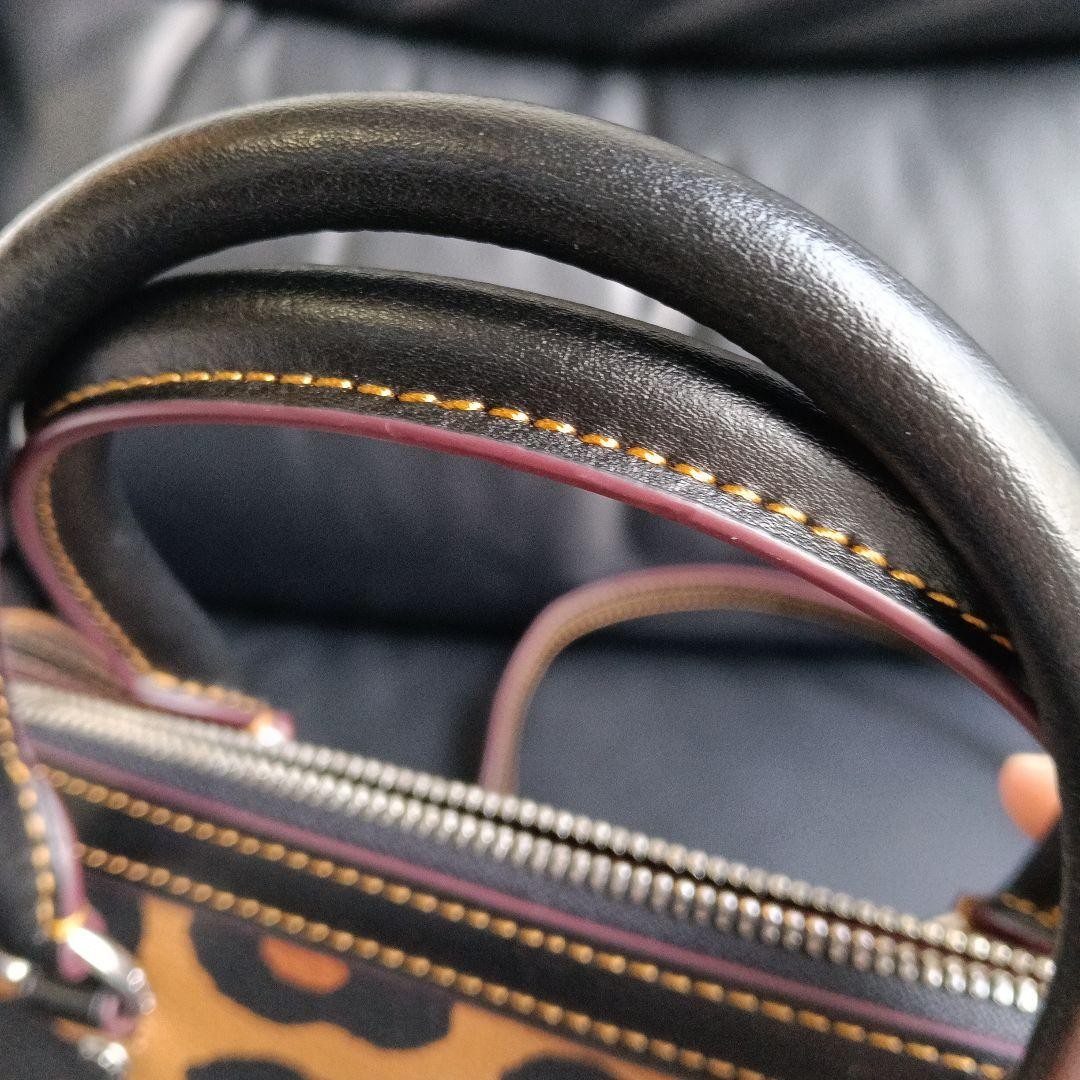 Excellent condition COACH Leopard pattern 2 way s… - image 4