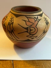 zia pottery made by  RUBY PANANA shipping included
