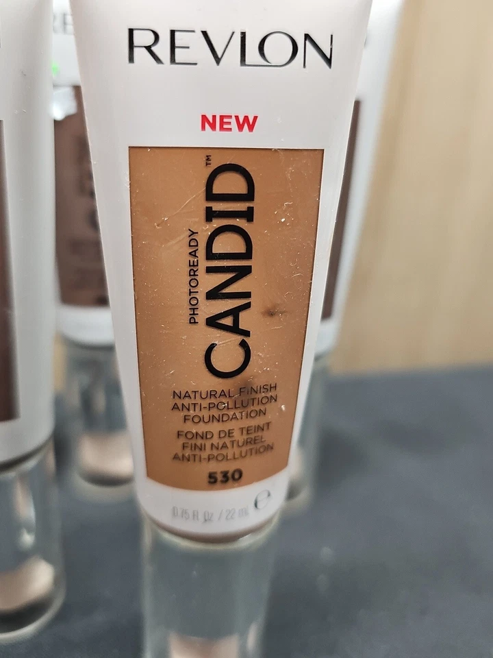 Revlon Candid Foundation Espresso 560 Photoready Natural Finish x 7 + 1 Tube 530 - Image 3 of 3