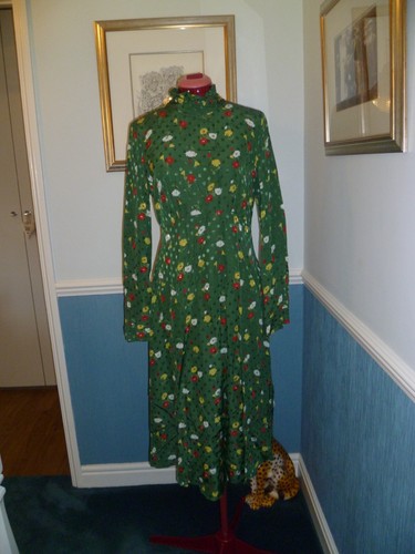 Ghost Satin Dress in green, Floaty, Size 8