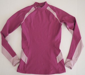 UNDER ARMOUR Cold Gear Pink Mock Turtleneck - Medium
