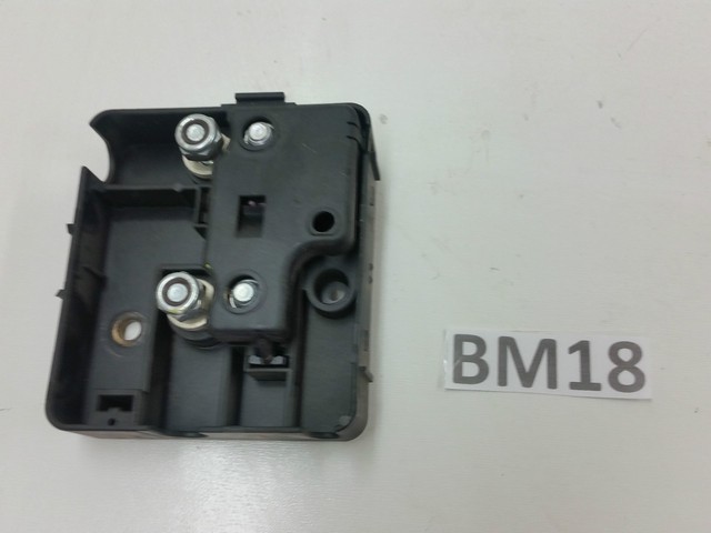 1999 Bmw 323i Fuse Block