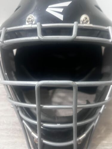 Easton M3 6 1/8" To 7" Hockey Style Catcher's Helmet Steel Breathable Black - Picture 2 of 9