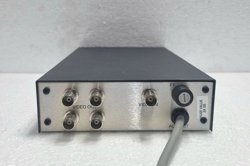 Pelco DA104DT Video Verteilung Verstärker - Bild 4 von 4