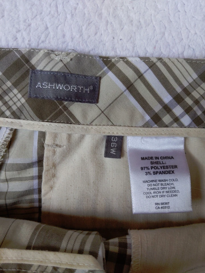 Ashworth Mens 36 Shorts Gray Beige Plaid Check Chino Golf - Image 2 of 4