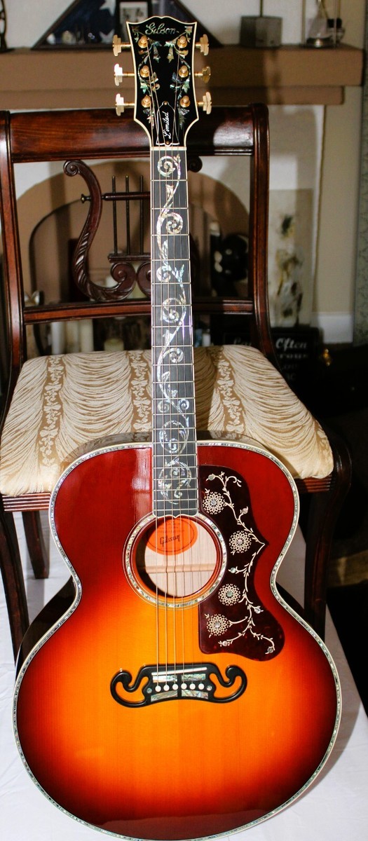 2017 Gibson Custom Shop SJ-200 Autum Vine Special Jumbo