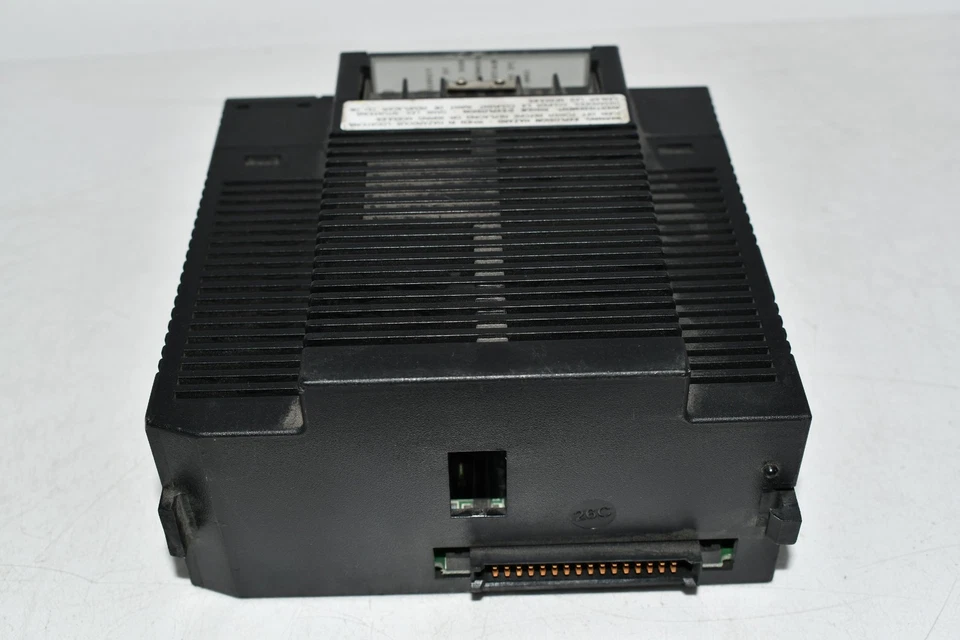 Controlador Programable Fuente de Alimentación GE Fanuc IC693PWR321S Serie 90-30 120/240  Foto 4 de 4