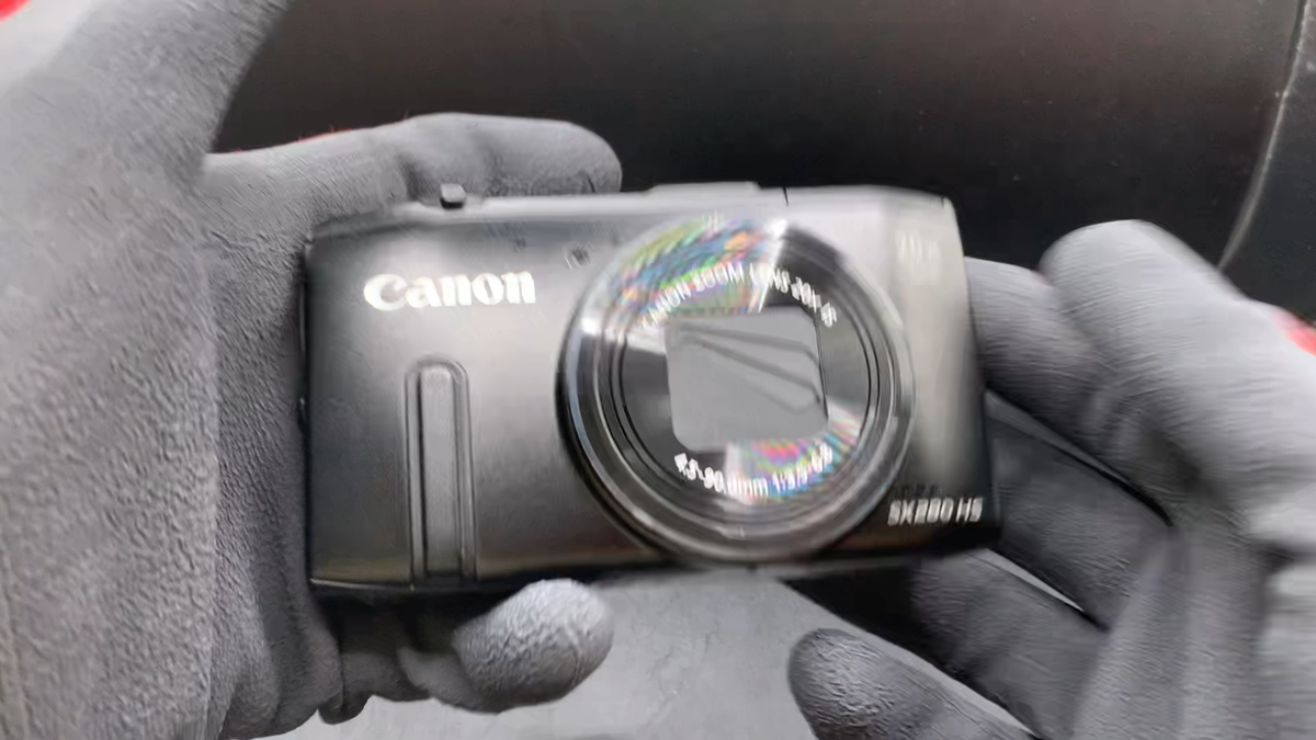 Canon PowerShot SX280 HS Black 12.1 MP Digital Camera Excellent